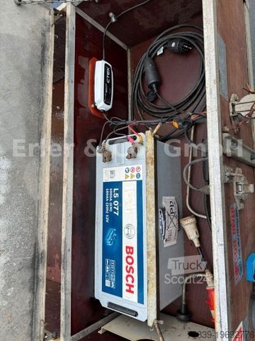 Prikolica Nissen Verkehrsleitanhänger,