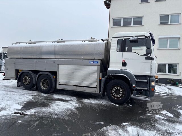 Tanker truck MAN TGA 26.360 Edelstahltankaufbau