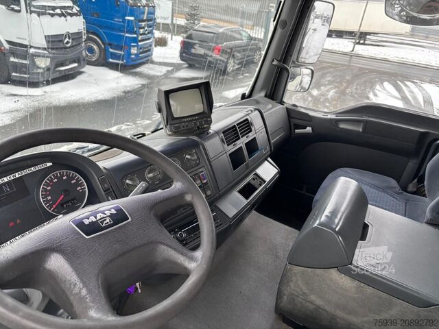 Tanker truck MAN TGA 26.360 Edelstahltankaufbau