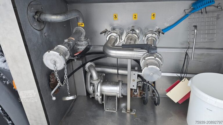 Camion-citerne MAN TGS 26.400 (6x2)  ISOLIERT - 15.500 Ltr.