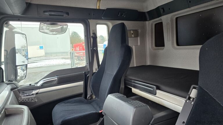 Camion-citerne MAN TGS 26.400 (6x2) ISOLIERT - 15.500 Ltr.