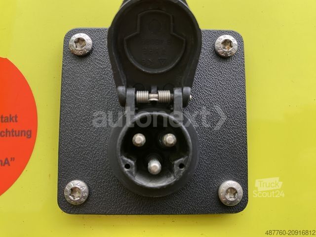 Camión de bomberos FORD Transit Custom Automatik *KTW/RTW* KAMERA (4129)