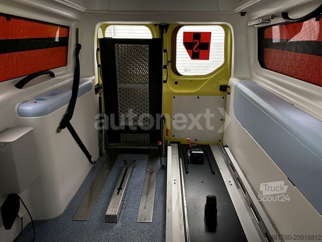 Camión de bomberos FORD Transit Custom Automatik *KTW/RTW* KAMERA (4129)