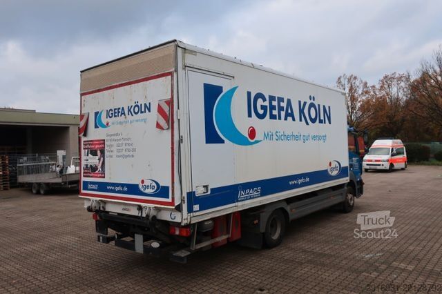 Autocamion cu caroserie tip cutie MERCEDES-BENZ Atego 1223 / 1.Hand/Luftfahrwerk/Autom./FN: A40