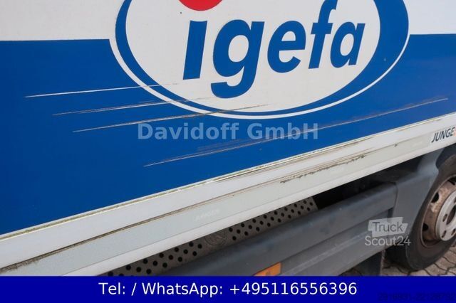 Autocamion cu caroserie tip cutie MERCEDES-BENZ Atego 1223 / 1.Hand/Luftfahrwerk/Autom./FN: A40