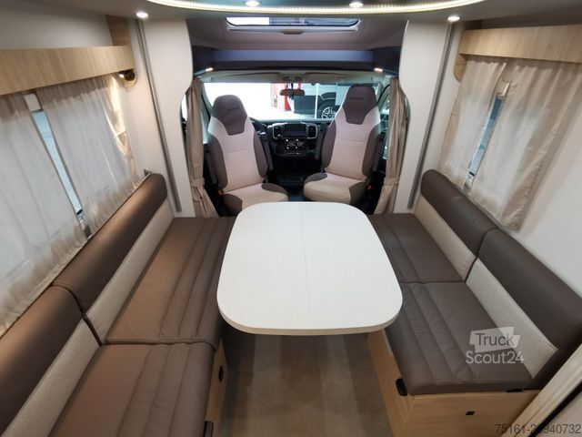 Halvintegreret autocamper CHAUSSON 640 ULTIMATE / -2026- / 140PS-8G. / XXL- HUBBETT