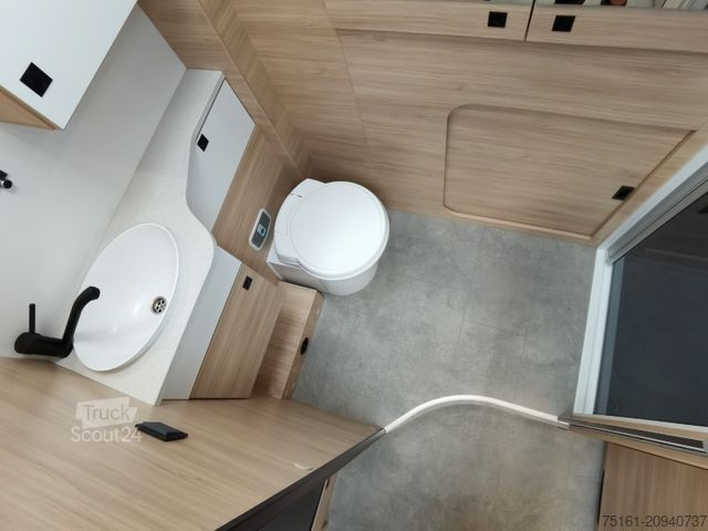 Halvintegreret autocamper CHAUSSON 640 ULTIMATE / -2026- / XXL- HUBBETT & RAUMBAD