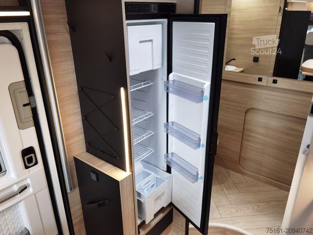 Halvintegreret autocamper CHAUSSON 630 TITANIUM / - 2026 - / EINZEL.- HUBBETTEN