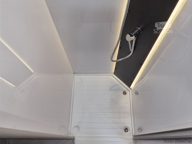 Halvintegreret autocamper CHAUSSON 630 TITANIUM / - 2026 - / EINZEL.- HUBBETTEN