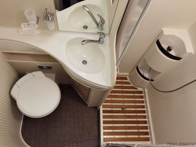 Alkove-camper EURAMOBIL ACTIVA ONE 630 LS / -2025- / 140PS / RAUMWUNDER