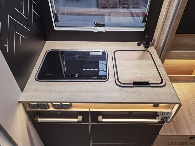 Halvintegreret autocamper CHAUSSON 630 TITANIUM / - 2026 - / EINZEL.- HUBBETTEN