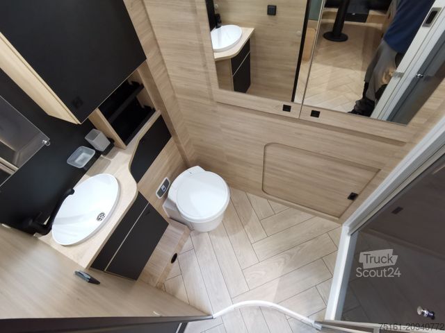 Halvintegreret autocamper CHAUSSON 630 TITANIUM / - 2026 - / EINZEL.- HUBBETTEN