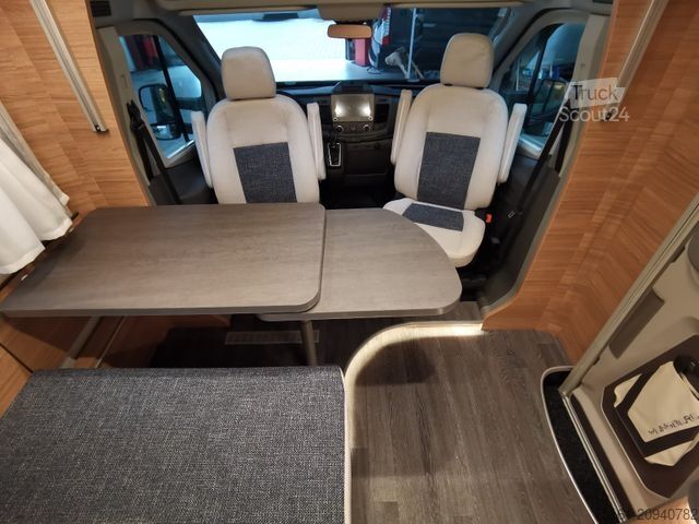 Polintegriran avtodom WEINSBERG CARASUITE 650 MEG/155-DSG/EINZELBETTEN & HUBBETT