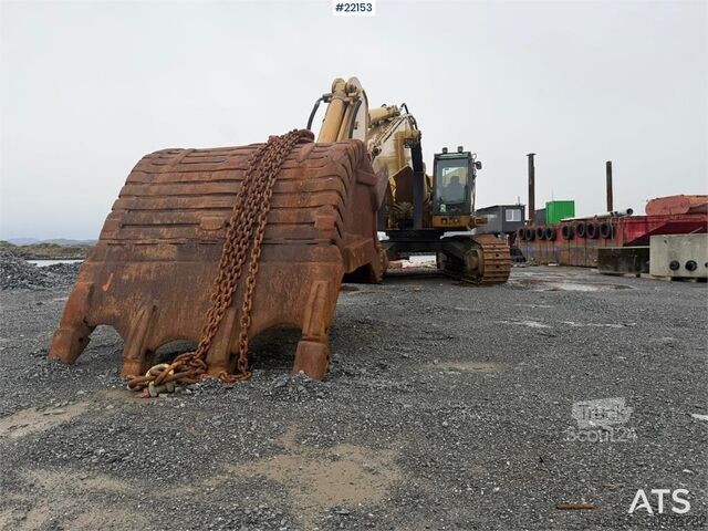 حفارة زاحفة Caterpillar 365C excavator with tooth bucket