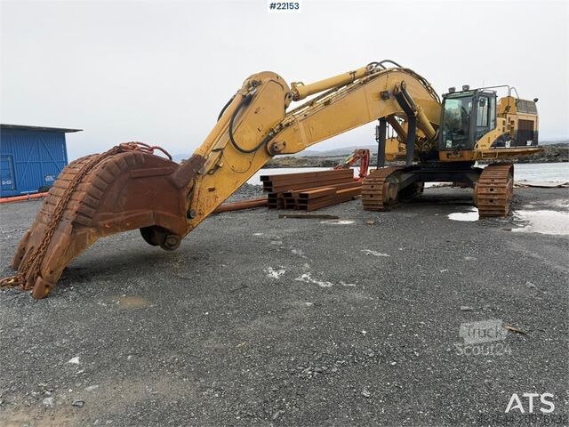 حفارة زاحفة Caterpillar 365C excavator with tooth bucket