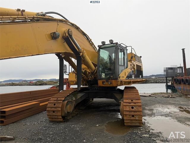 حفارة زاحفة Caterpillar 365C excavator with tooth bucket