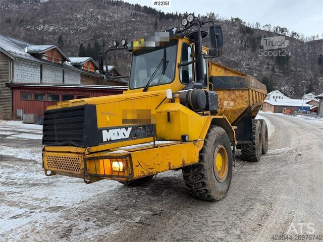 Kaatokuorma-auto Moxy MT30R