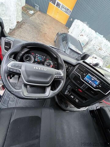 Standaardtrekker Iveco S-WAY 480 - 106 TKm - 1. Hand