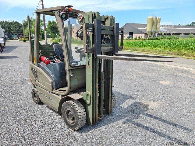 šakinis krautuvas Jungheinrich DFG 20 AK  Side shift / Free-lift