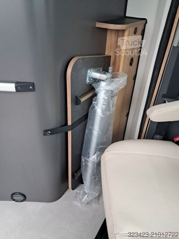 Camper van KARMANN Dexter 4x4 DE 570 AW 170 PS, Alufelgen, AHK