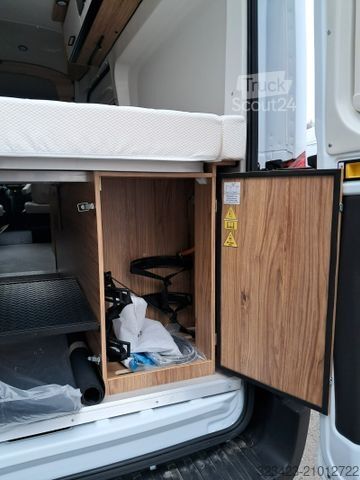 Camper van KARMANN Dexter 4x4 DE 570 AW 170 PS, Alufelgen, AHK