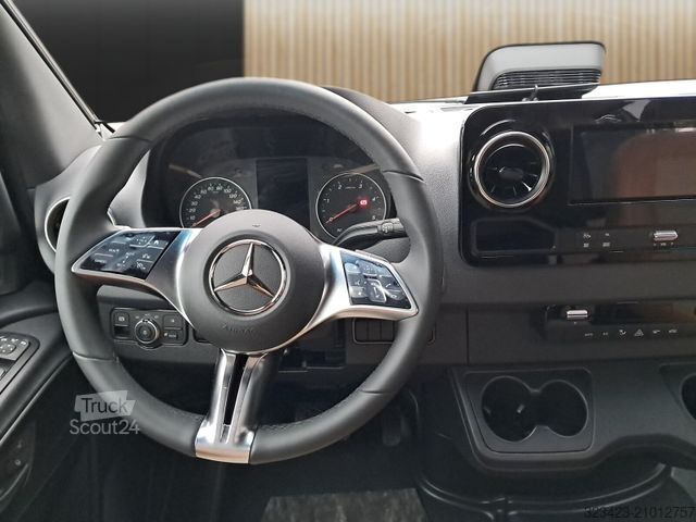 Camping-car PÖSSL Roadstar X Mercedes 190 PS Autark Paket, AHK