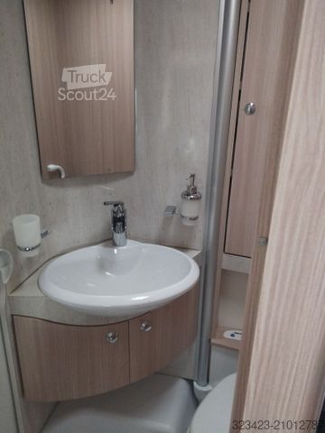 Camping-car semi-intégré BÜRSTNER Travel Van t 620 G Markise, SAT, Lithium