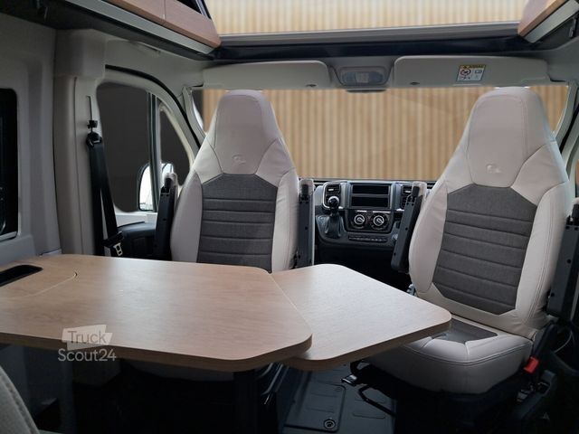 Camping-car ADRIA Twin 60Y 640 SLB Automatik, Zuziehhilfe