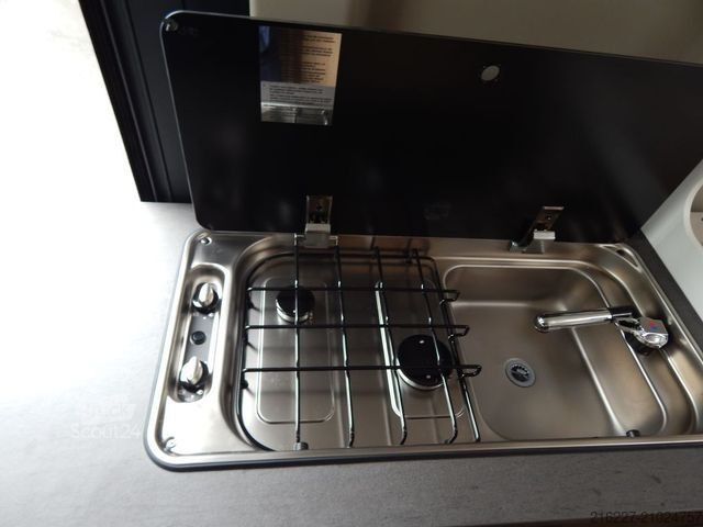 Camping-car SUNLIGHT Camper Van CLIFF 640 Längsbetten+Markise