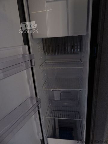 Camping-car semi-intégré DETHLEFFS Trend T 7057 EB AB NOVEMBER 25+SAT/TV+NAVI