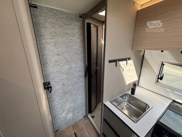 Half-integraal camper BÜRSTNER Campeo TD 736 *Winterpaket*Komfortpaket*Backofen