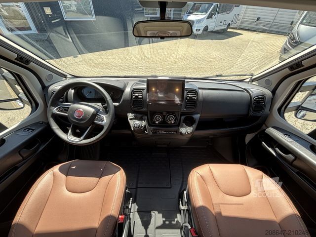 Camping-car semi-intégré BÜRSTNER Lyseo TD Harmony Line 727 G *Lithium*Solar*Navi*