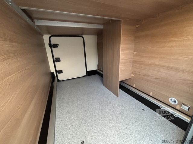 Camping-car semi-intégré BÜRSTNER Lyseo TD Harmony Line 727 G *Lithium*Solar*Navi*