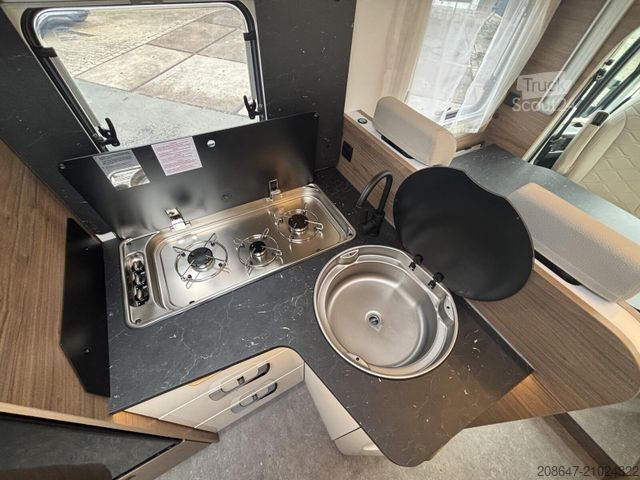 Half-integraal camper CORIGON T Advanced 700 S *Solar*Hubbett*Travel+Paket*