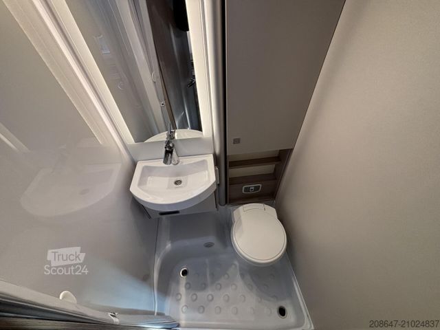 Camping-car semi-intégré BÜRSTNER Lineo T 620 G *Automatik*Solar*Markise*Navi/RFK*