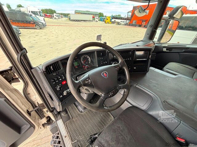 Soğutmalı/donduruculu taşıma Scania P 320 6x2*4 FRIGOBLOCK EK13U / BOX L=9289 mm