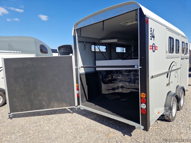 Arklių pervežimo priekaba Cheval Liberté Maxi 4 Vollausstattung bis 4 Pferde Neu