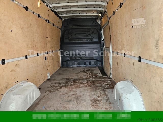Furgoneta de caja alta MERCEDES-BENZ Sprinter III Kasten RWD/AWD 311/314/316 CDI RWD