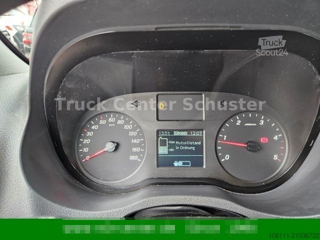 Furgoneta de caja alta MERCEDES-BENZ Sprinter III Kasten RWD/AWD 311/314/316 CDI RWD