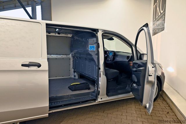 Kastenwagen MERCEDES-BENZ eVITO 111 Kasten lang Klima Kamera silber #002