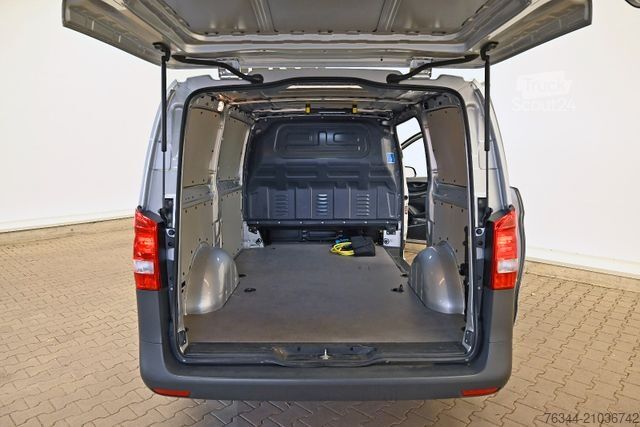 Kastenwagen MERCEDES-BENZ eVITO 111 Kasten lang Klima Kamera silber #002