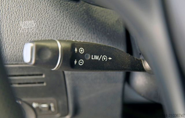 Minibus MERCEDES-BENZ Vito 114 CDI lang Tourer Pro Automatik 8-Sit#005