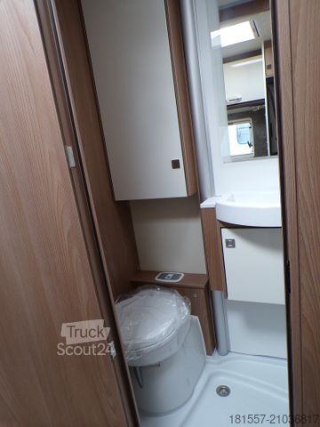 Camping-car semi-intégré BÜRSTNER Lyseo TD 690 G Harmony Line, Safety Paket