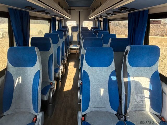 Minibus IVECO A65C17