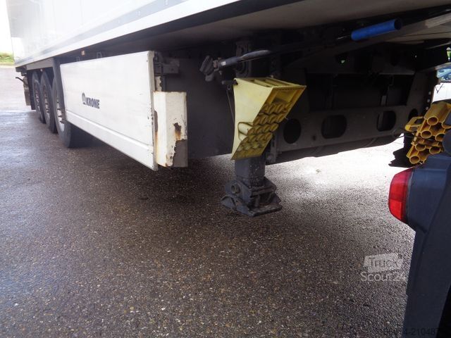 Semi-remorque frigorifique KRONE SD Carrier Trennwand Liftachse Doppelstock