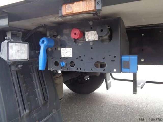 Semi-remorque frigorifique KRONE SD Carrier Doppelstock Trennwand Liftachse