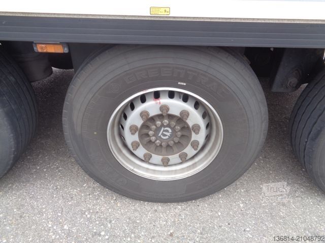 Semi-remorque frigorifique KRONE SD Carrier Doppelstock Trennwand Liftachse