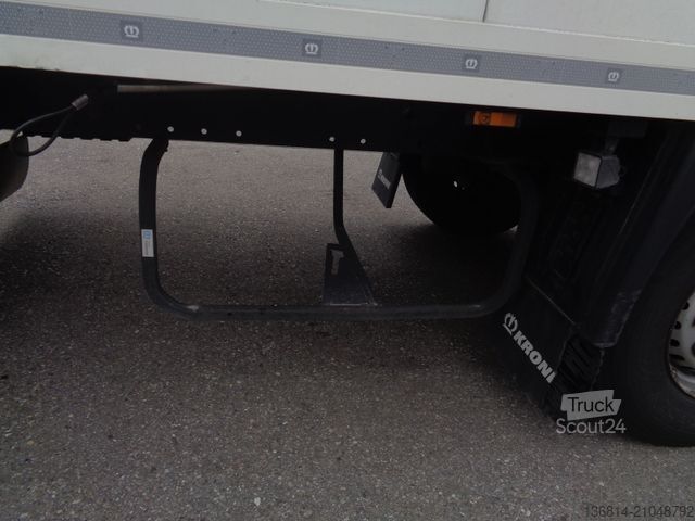 Semi-remorque frigorifique KRONE SD Carrier Doppelstock Trennwand Liftachse