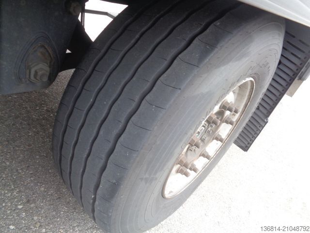 Semi-remorque frigorifique KRONE SD Carrier Doppelstock Trennwand Liftachse