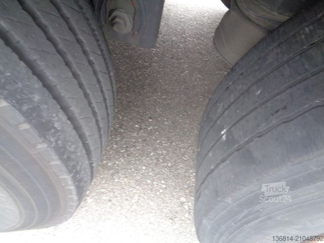 Semi-remorque frigorifique KRONE SD Carrier Doppelstock Trennwand Liftachse